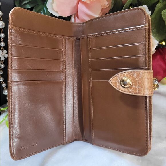 Authentic MIU MIU Crocodile-Embossed Wallet - Picture 9 of 17